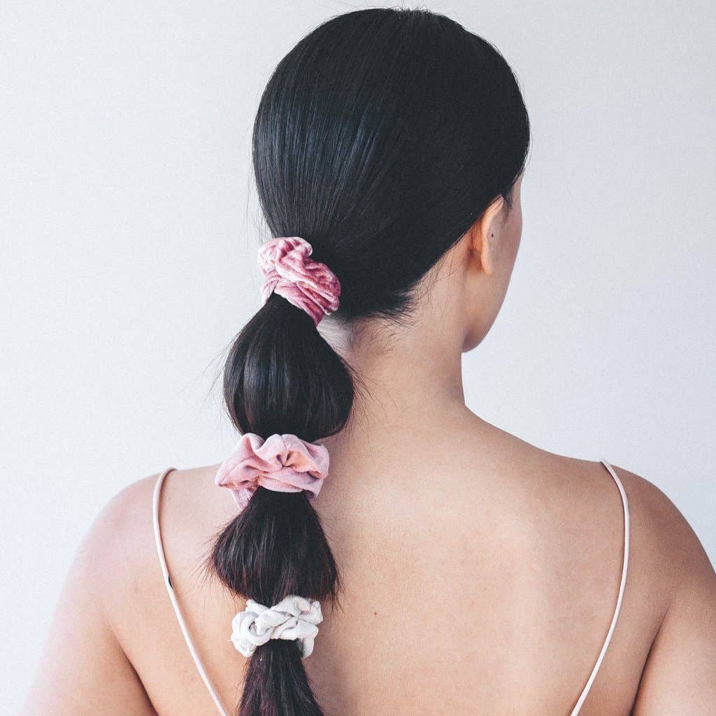 Kitsch Velvet Scrunchies - Blush and Mauve