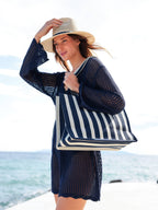 ISLA BOXY TOTE: NAVY
