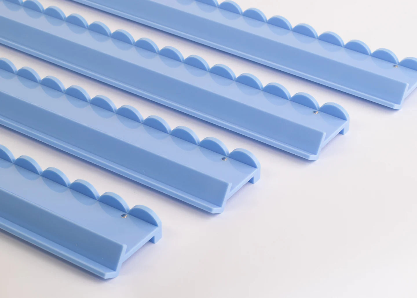 Scalloped Acrylic Racks Cornflower Blue