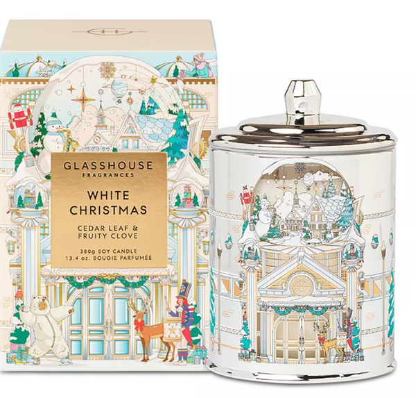 Glass House 13.4OZ White Christmas Soy Candle Cedar leaf and Fruity Clove