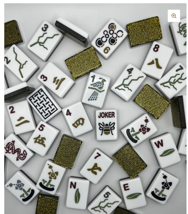 The Bougie Bee Luxe Mahjong Set