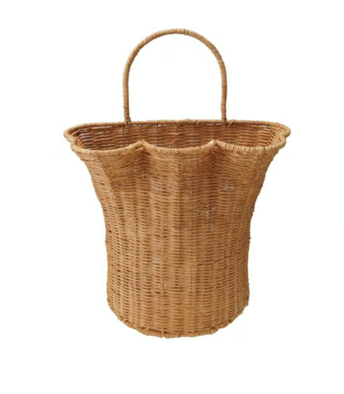 11-1/4"Lx5"Wx15"HWoven Rattan Scalloped