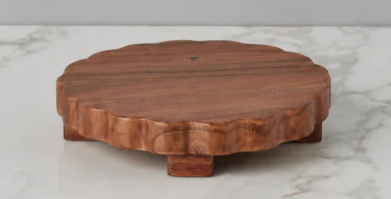 Scalloped Trivet Riser, Small Round, Natural