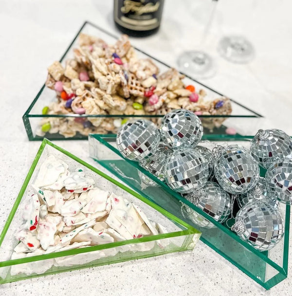 ACRYLIC HOLIDAY TRIANGLE DECOR/SERVING DISHES (GREEN)