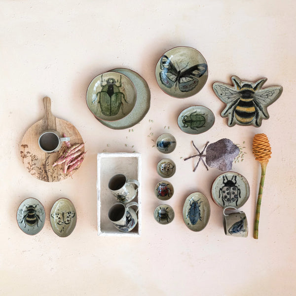 Stoneware Plate w/ Insect/Bird, 4 Styles