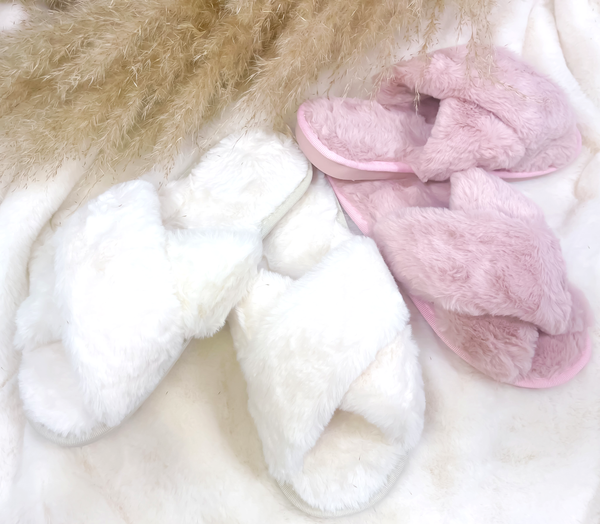 Fuzzy Slippers, Bridal Party Slippers, Fluffy Slippers: Cream