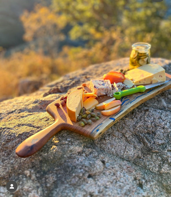 Build A Charcuterie Board